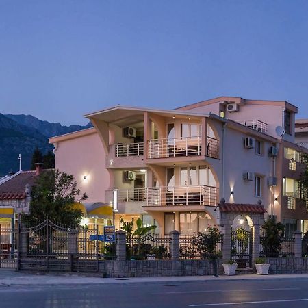 Villa Jadran Apartments Бар Екстериор снимка