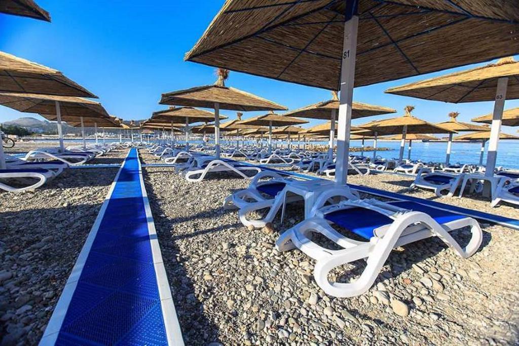 Villa Jadran Apartments Бар Екстериор снимка